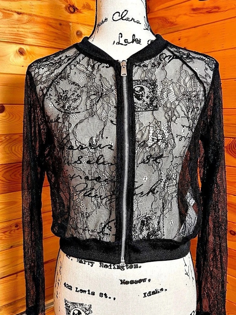 Zara Floral Lace Jacket/shirt in Black Size Medium